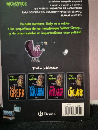 Lectura en halloween Los Water Greep