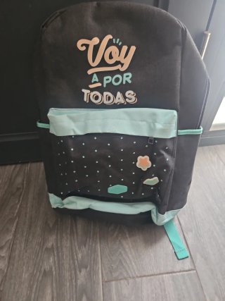 Mochila negra con mensaje Voy a por todas