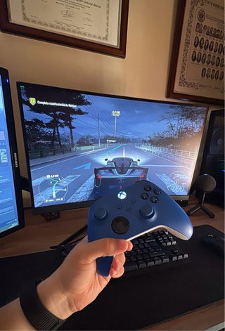 Monitor MSI MAG272CQR Curvo 27