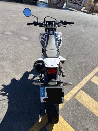 Yamaha WR125X Supermotard Blanca