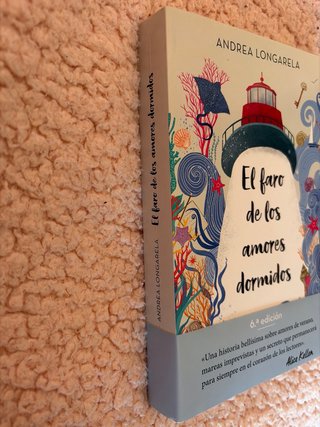 El faro de los amores dormidos