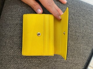 Monedero Michael Kors Amarillo