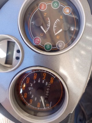 Piaggio carnaby 125 Plata