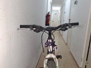 Bicicleta MTB pequeña