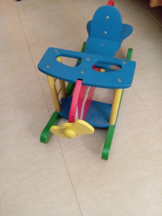 Balancín infantil de madera más regalo coche miky