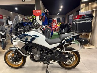 CF MOTO 800 MT EXPLORER