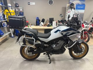 CF MOTO 800 MT EXPLORER