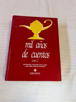 Libro Mil años de Cuentos