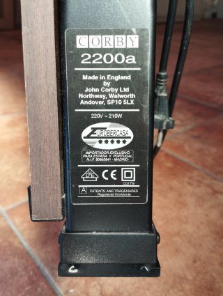 Plancha pantalones madera