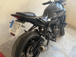 YAMAHA MT07