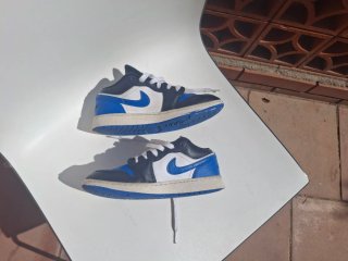 Zapatillas Nike Air Jordan Negras y Azules