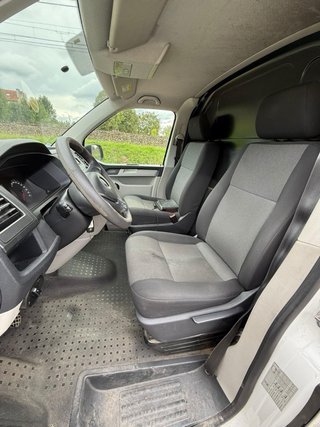 Volkswagen Transporter T6 2.0 TDI Furgón Larga – B