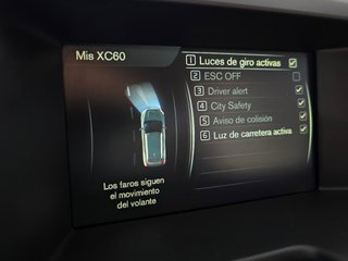VOLVO XC60 2.4 D5 AWD Summum Auto