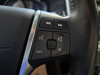 VOLVO XC60 2.4 D5 AWD Summum Auto