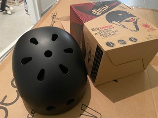 Patinete Cecotec Bongo D20 XL + Casco