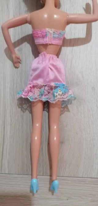 Lote 2 conjuntos Fancy Frills Barbie años 90