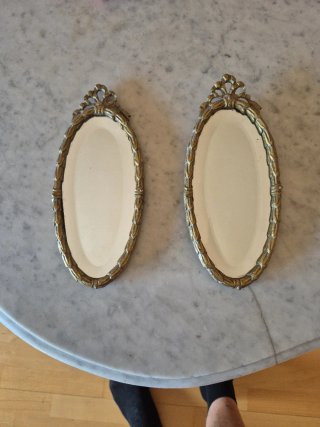 Pareja de  espejos pequeños decorativos
