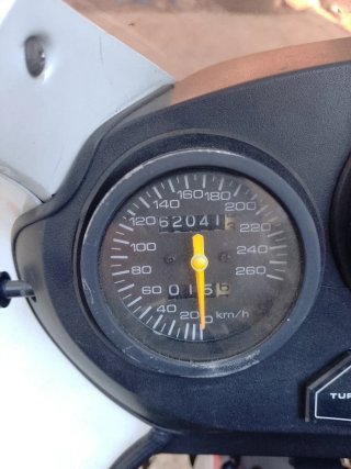 Suzuki gsxf 600