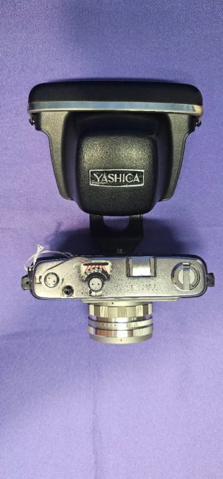 cámara telemétrica analógica Yashica Minister III,