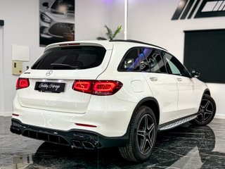 Mercedes-Benz GLC 220D AMG