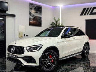 Mercedes-Benz GLC 220D AMG