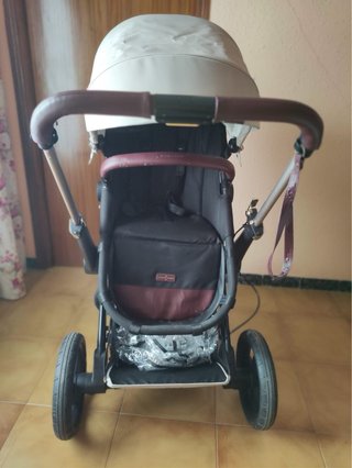 Carrito bebé Roberto Merino