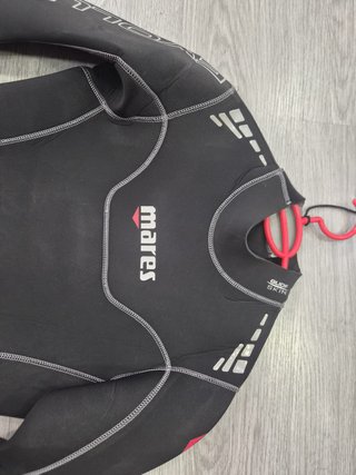 Traje de Neopreno Mares Wetsuit Evolution 5mm.