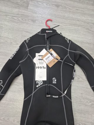 Traje de Neopreno Mares Wetsuit Evolution 5mm.