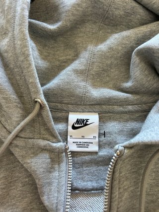 Sudadera Nike Sportswear Gris Talla XL