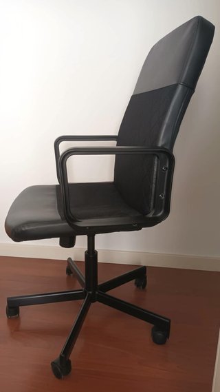Silla Escritorio Giratoria IKEA RENBERGET Negra