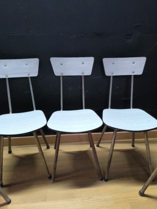 Set de 5 sillas de formica