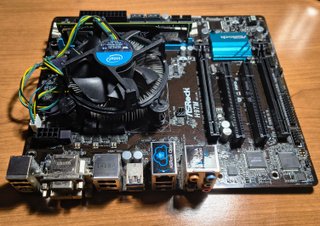 Pack - ASRock H97M - i5 4690 - 8 GB Crucial RAM