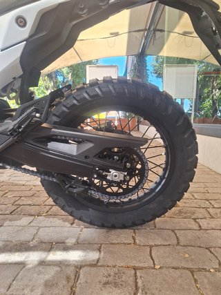 KTM 390 Enduro R 2026 Naranja/Blanca