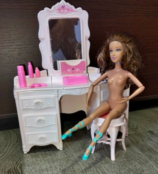 Barbie mobili vintage toeletta Dream glow 1987