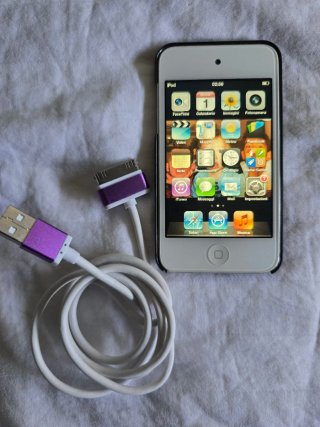 Apple iPod Touch 4ª Gen 16GB Viola/Bianco