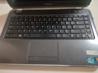 Neetbook dell ,con cargador.