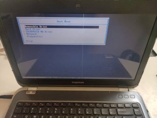 Neetbook dell ,con cargador.