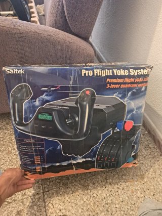 ORDENADOR HP con simulador de  vuelo Logitech Pr