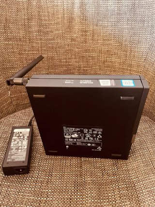 Mini PC Dell OptiPlex 7050 in nero e grigio