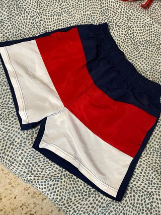 Bañador deportivo tricolor