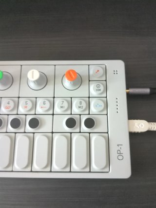 Teenage Engineering OP-1 Sintetizador