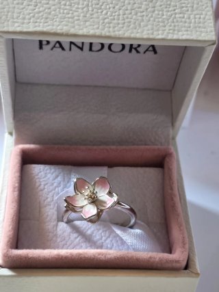 Anillo Pandora Flor de Loto Rosa y Plata