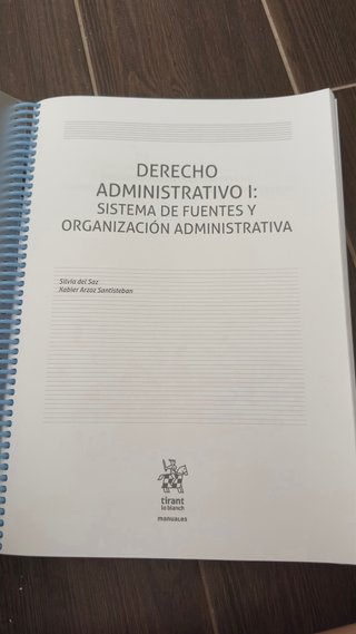 Libro universitario