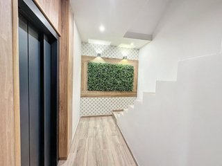 OFICINA EN ALQUILER EN EL CENTRO DE ESTEPONA.