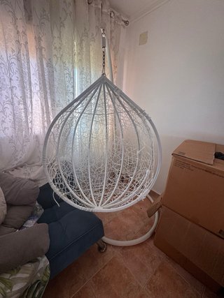 Sillón colgante tipo huevo con soporte – para rest
