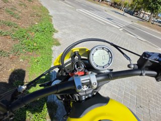 Ducati scrambler Flat track pro