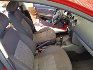 SEAT Ibiza HIT 2007- negociable antes de noviembre