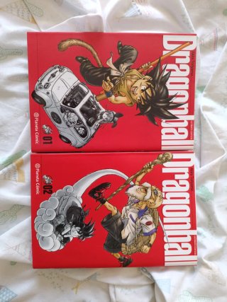 Tomos 1 y 2 de Dragon Ball en español
