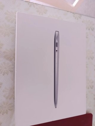 MacBook Air Gris Espacial