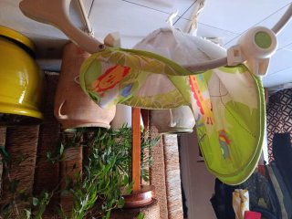 Hamaca/balancín de bebé Fisher-Price con estampado
